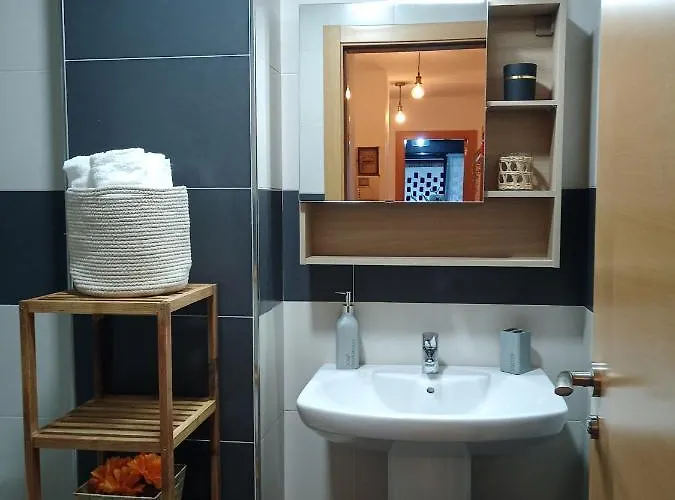 El Arroyu Vut 5585 As 기욘