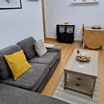 El Arroyu Vut 5585 As Apartamento