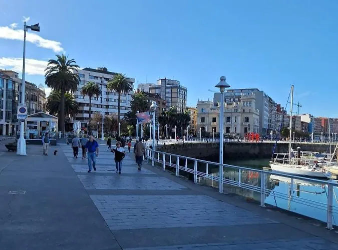 El Arroyu Vut 5585 As Χιχόν