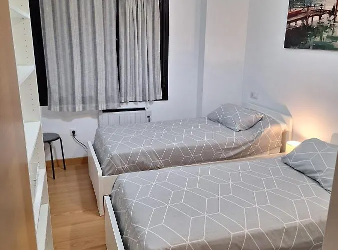 El Arroyu Vut 5585 As Χιχόν